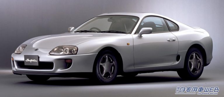 トヨタ 4代目スープラ ［A80型］（1993年〜2002年）｜「2代目で驚異的に進化…」シャープなフロントマスクのデザインが印象的！ 45年前、日本メーカーの実力を欧米に知らしめた名車［トヨタ・セリカXX（スープラ）］を紹介