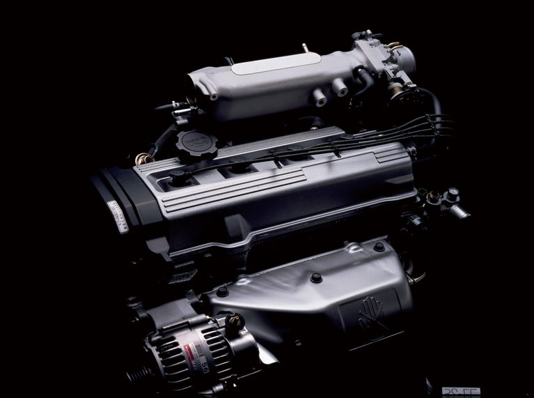 高性能型の3S-GE型｜「32年前、CMにキムタクを起用して大バズリ！」  “乗用車ベースのSUV”という衝撃的なコンセプトで世界の常識を覆したクルマ【トヨタ・RAV4】