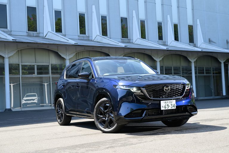 新型CX-5が330万円で「勝てる」理由。走りのロマンより、家族の実利を選んだマツダの大正解