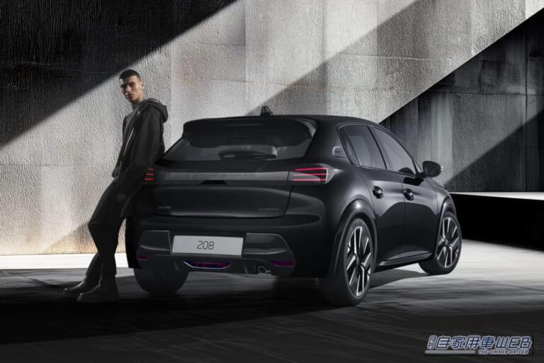 PEUGEOT 208 GT Hybrid Black Edition｜一目で惹きつけられるダークな佇まい！80台限りのプジョー208「Black Edition」は専用ブラックボディに上質インテリアをプラス