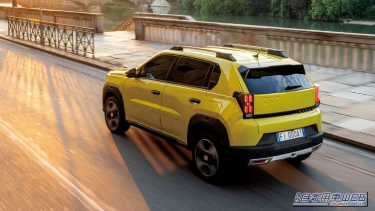 FIAT Grande Panda Hybrid|日本の道路事情にぴったり!フィアット新型「グランデ パンダ ハイブリッド」が人気爆発しそう