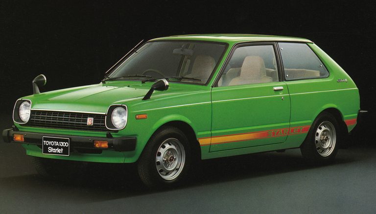 3ドア1300S(1978年)|「たった72馬力で格上スポーツカーをカモる速さはヤバすぎ!」 昭和の車好きを熱狂させた伝説のFRコンパクト「KP61型スターレット」