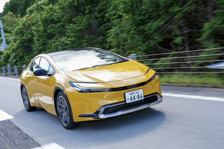 普段はEV、遠出はハイブリッド！プリウスPHEVが変える「これからのクルマ生活」【トヨタが歩む、マルチパスウェイという選択】