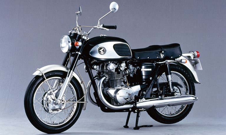 ホンダドリームCB450｜「かつて、腕利き職人のみが組み立てることができた特別なメカニズム＝DOHC」その緻密なメカニズムを量産化させた日本の生産技術の凄さ