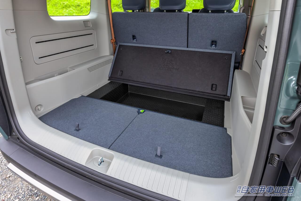 |重いのに素直! 日本市場に本気で挑んできた、キアの最新EVバン「PV5」。想定外の「広さと走り」が侮れない。