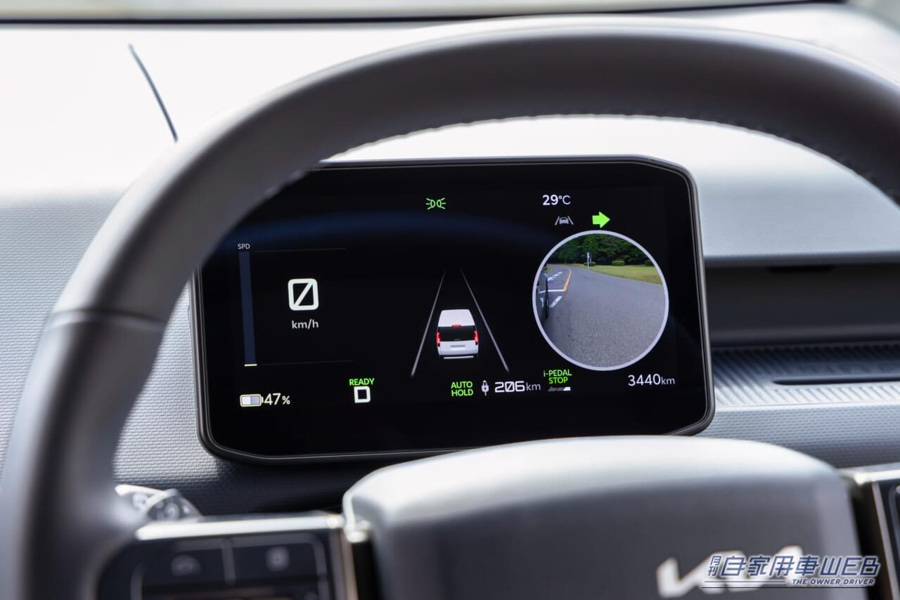｜重いのに素直！ 日本市場に本気で挑んできた、キアの最新EVバン「PV5」。想定外の「広さと走り」が侮れない。