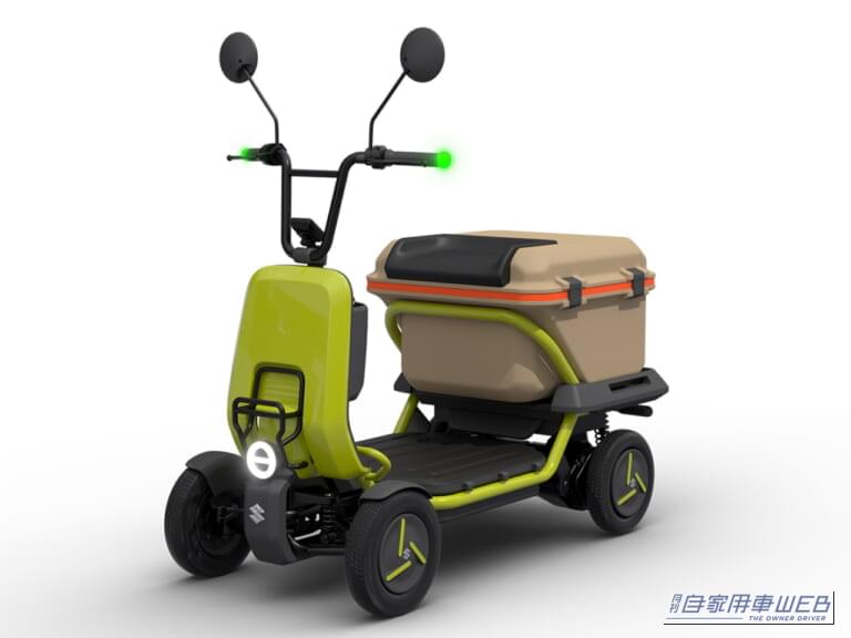 2023年のジャパンモビリティショー(JMS)で初登場した初代「スズライド」｜「スズキさん、市販化いつですか……？」免許返納後もこれなら乗りたい！ スズキが提案する4輪モビリティ「スズライド」「スズカーゴ」に期待