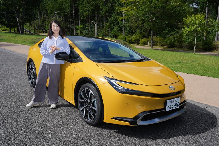 【トヨタのマルチパスウェイ】なぜ今「PHEV」が選ばれるのか？プリウスからクラウン、ミニバンまで広がる「賢い選択肢」