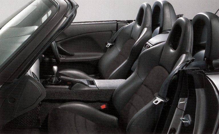 S2000シートの説明｜「正気の沙汰じゃない！ レブリミッター9000回転の咆哮」ホンダが27年前に本気で作った『公道を走るF1』、 S2000のヤバすぎる実力
