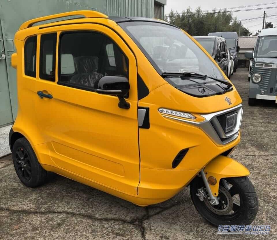 |「200円で150km」「3人乗り」「家庭用コンセント対応」 バイクのような見た目でクルマ級の個室感!電動トライク「URBAN TRIKER」を販売するビークルファンが名古屋に新拠点オープン