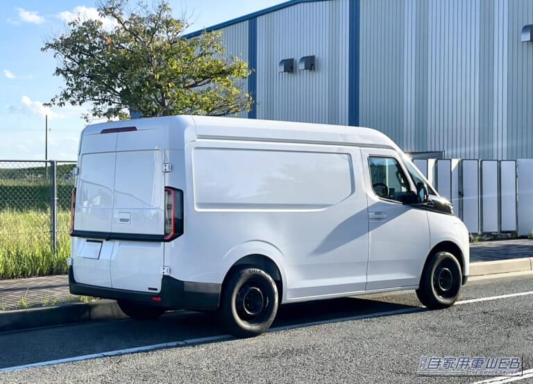 F11VS「3人乗りミドルルーフ仕様」|「1km約3円」「最大1トン積載」「服を吊せる全高2220mm」3人乗り商用EV「F11VS」に新仕様登場!最大401万2000円の補助制度も